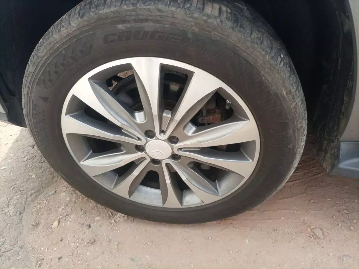 Mercedes-Benz GL 450 - 2014