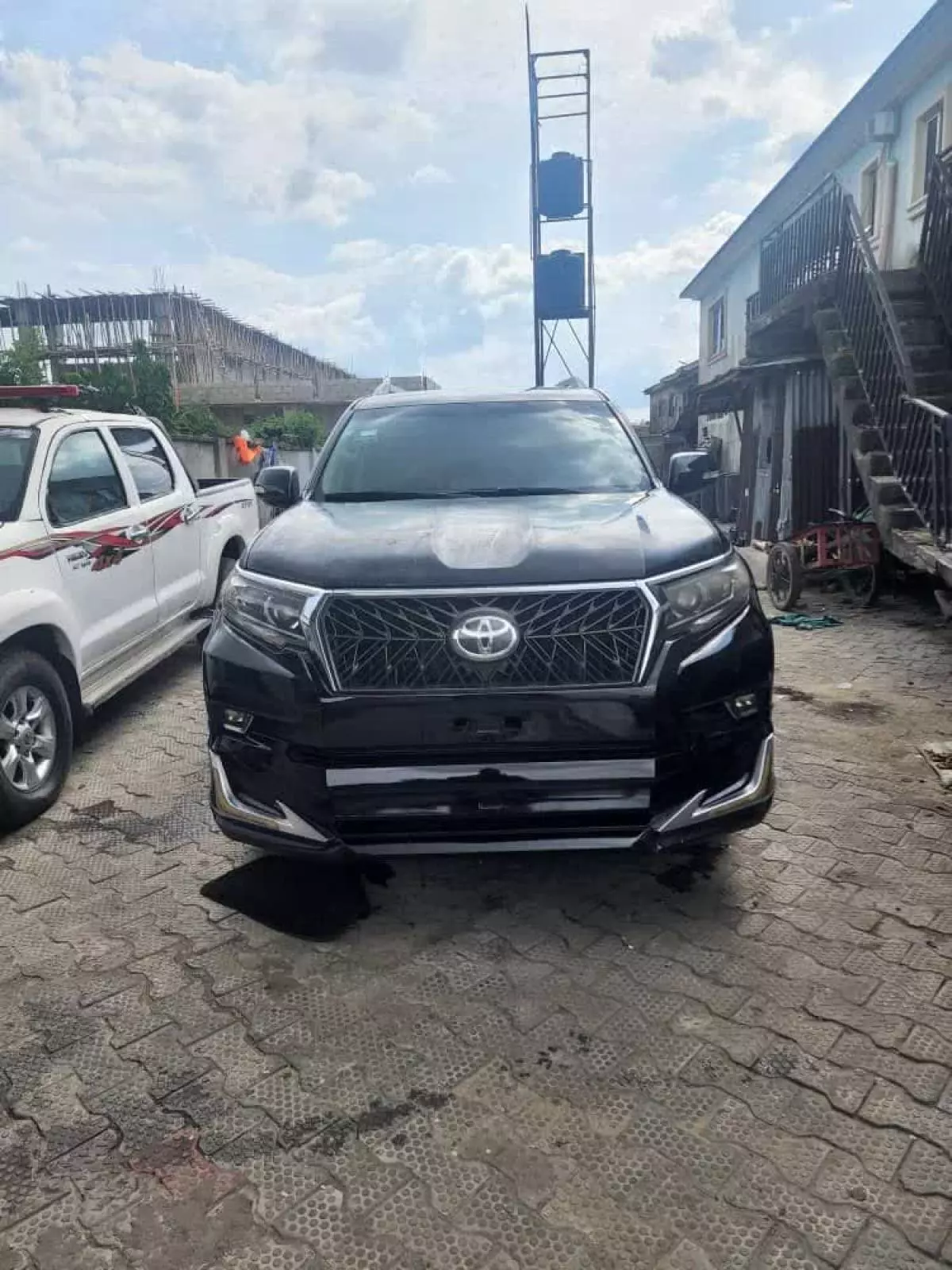 Toyota Prado   - 2014