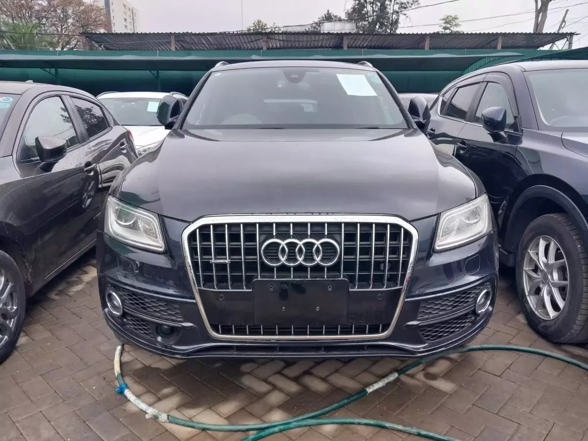 Audi Q5   - 2016