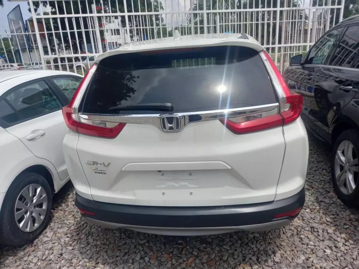 Honda CR-V   - 2017