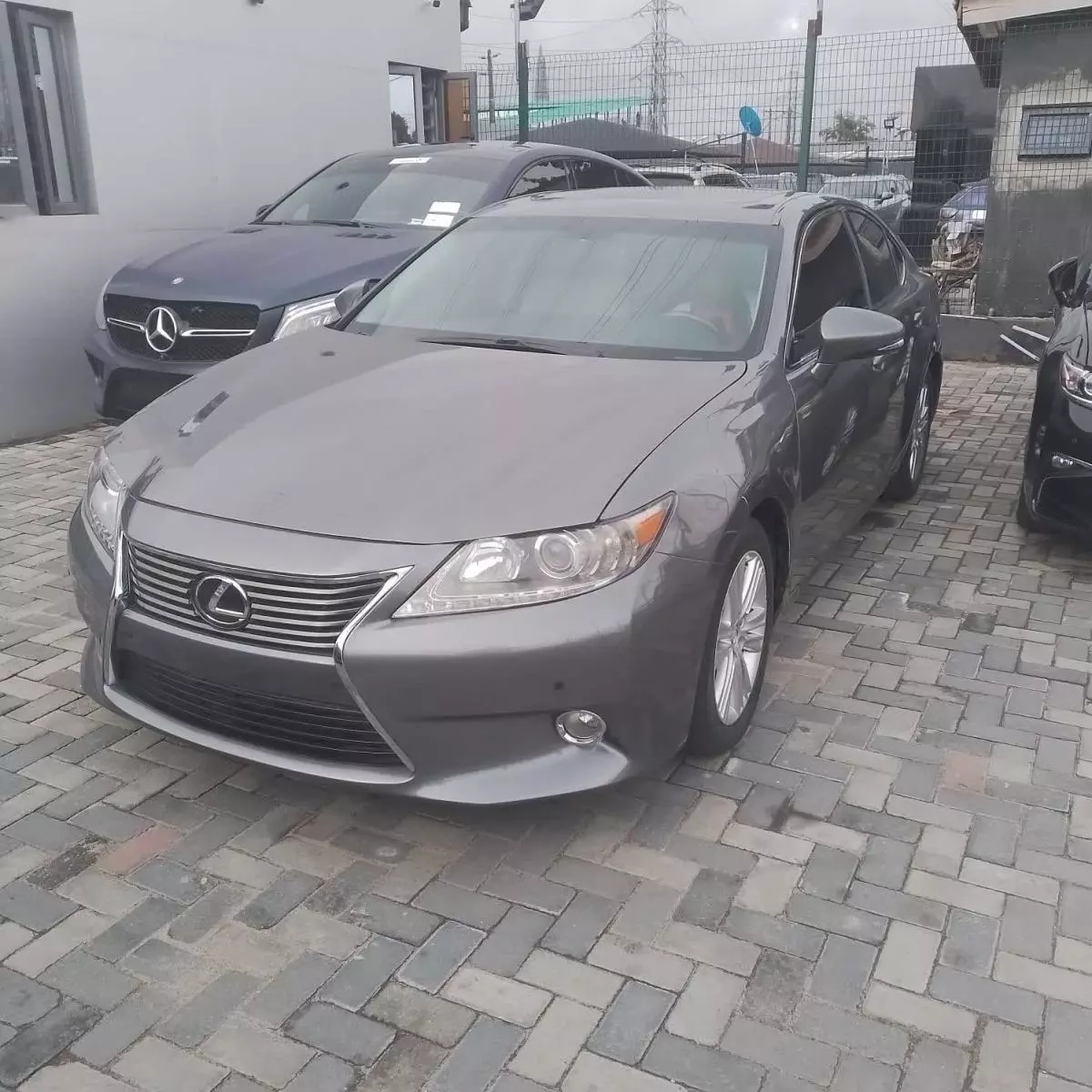 Lexus ES 350   - 2014