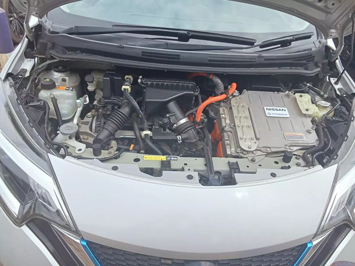 Nissan Note Hybrid E-Power   - 2017