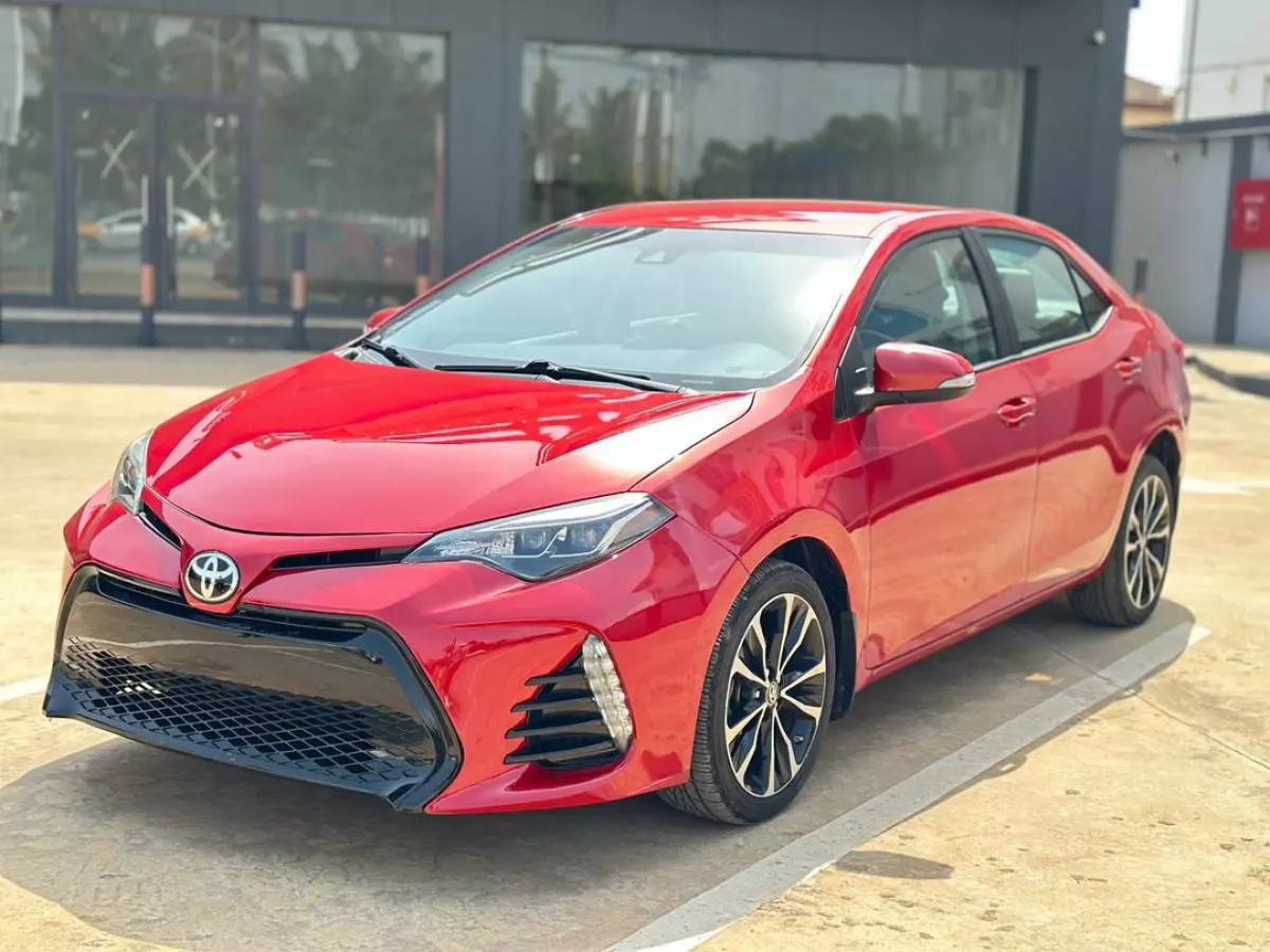 Toyota Corolla   - 2018