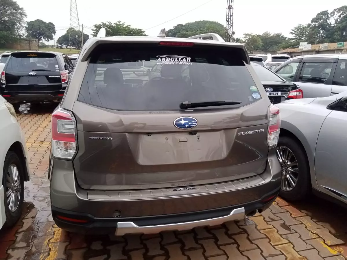 Subaru Forester   - 2015