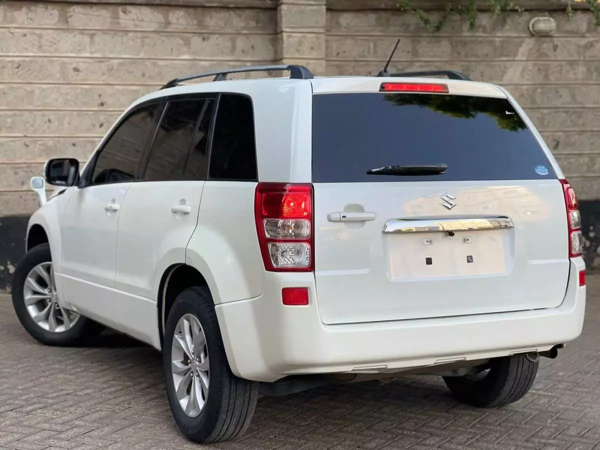 SUZUKI Escudo  - 2014