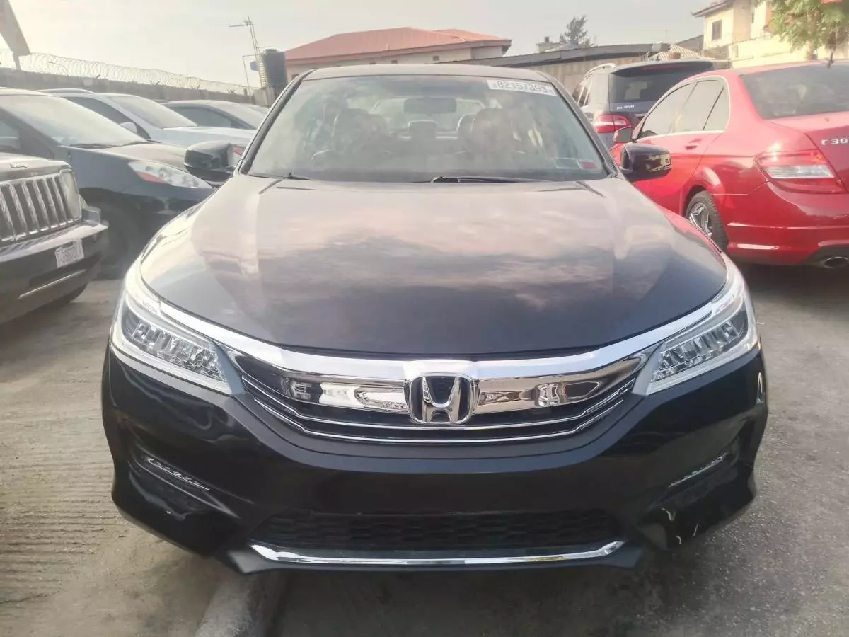 Honda Accord   - 2013