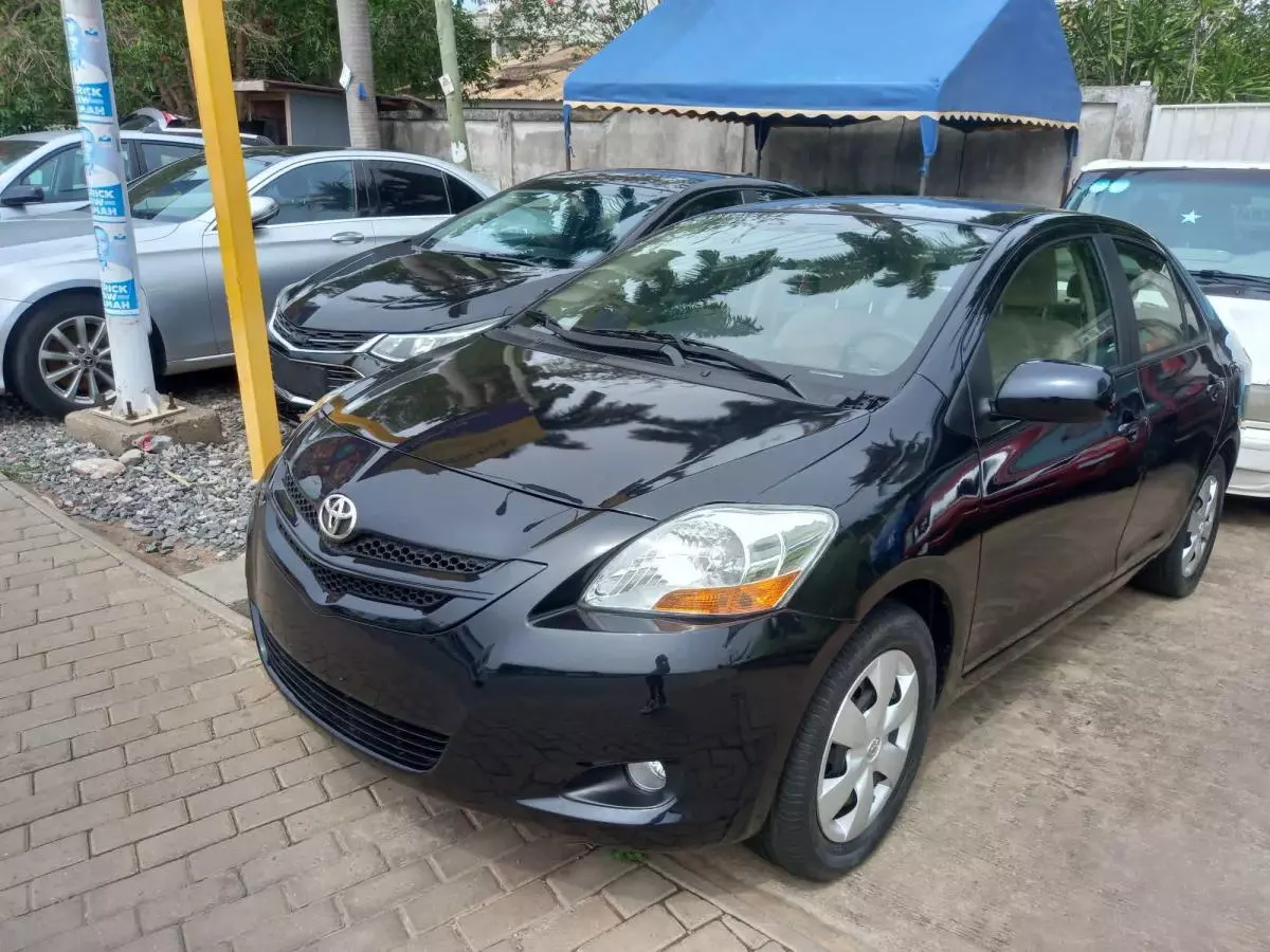 Toyota Yaris   - 2008