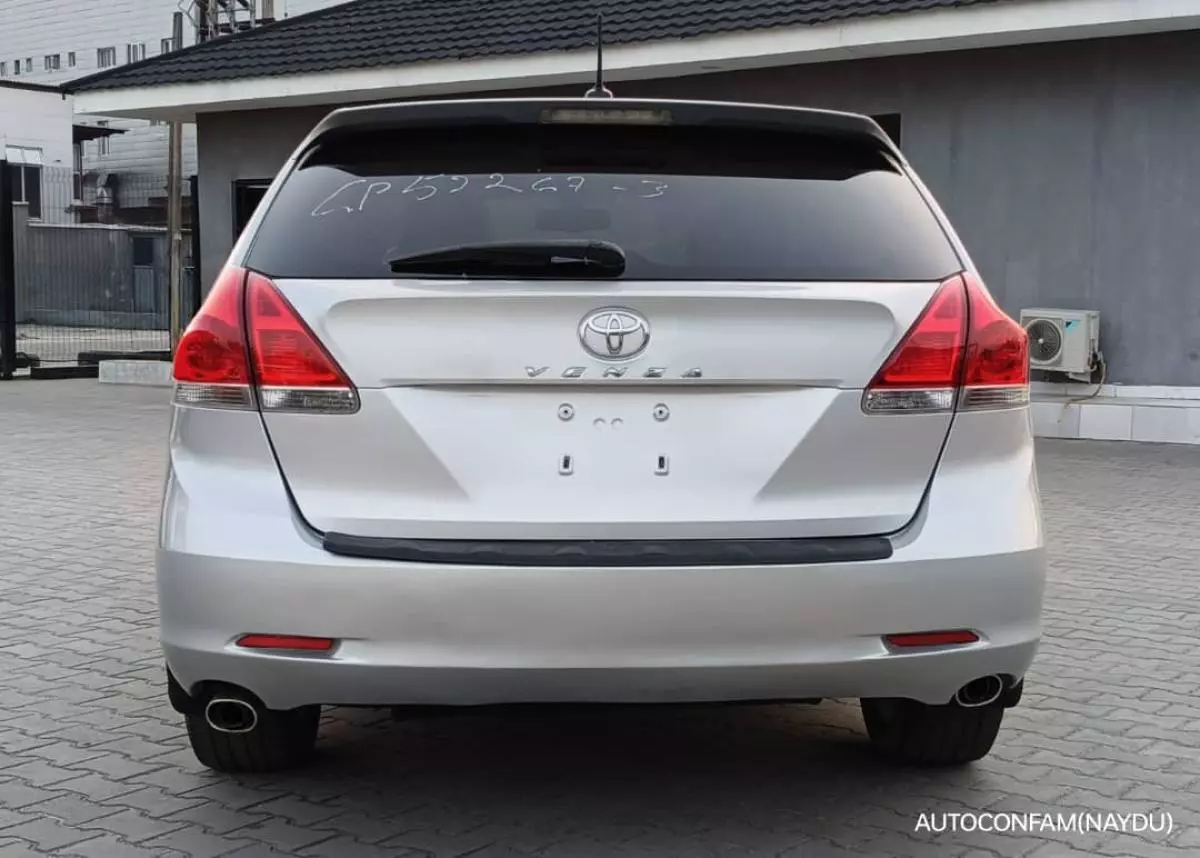 Toyota Venza   - 2010