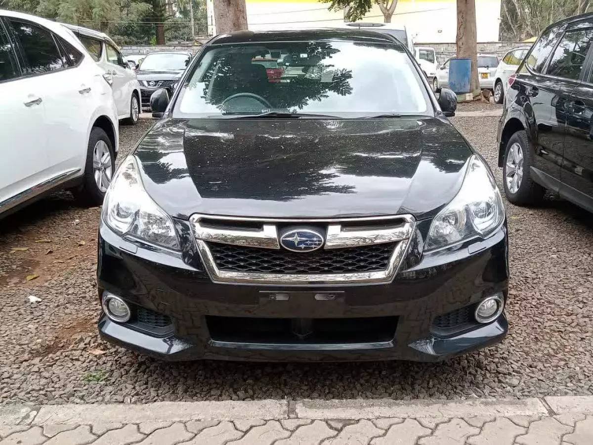 Subaru Legacy - 2014