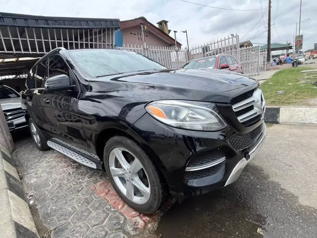 Mercedes-Benz GLE 350   - 2017