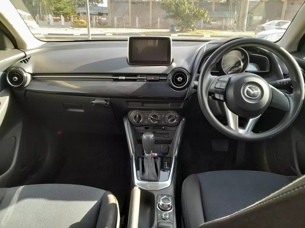 Mazda Demio - 2014