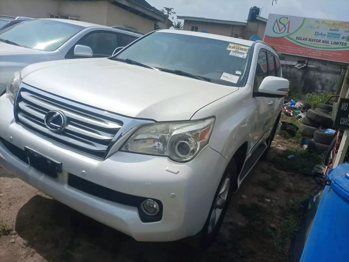 Lexus GX 460 - 2011