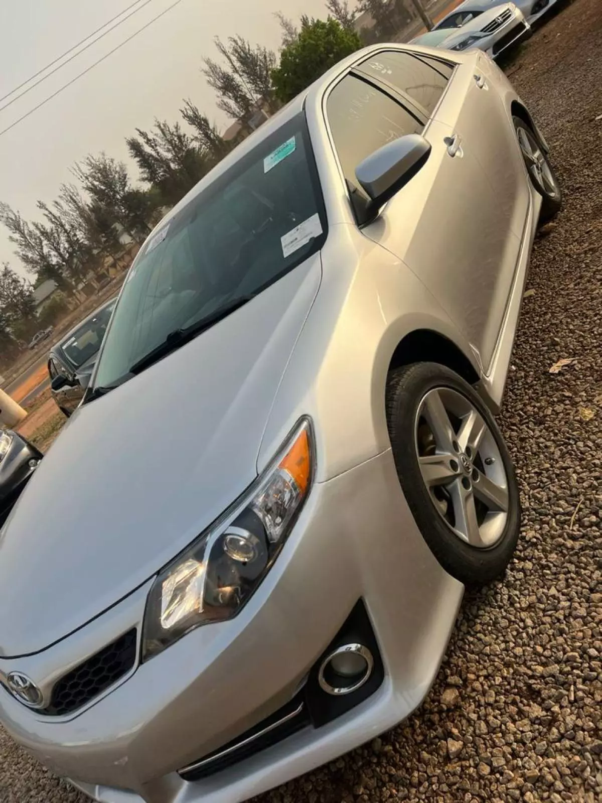 Toyota Camry   - 2012