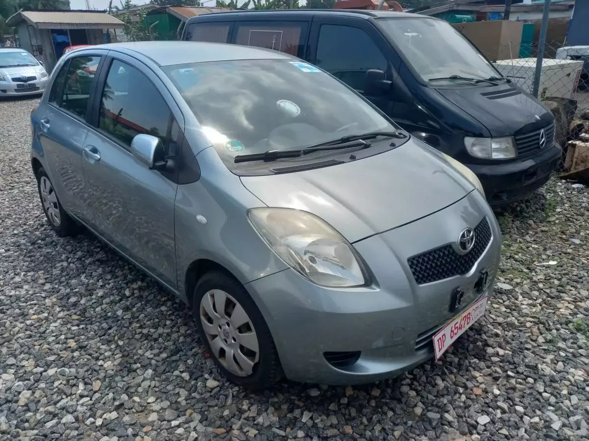 Toyota Yaris   - 2007