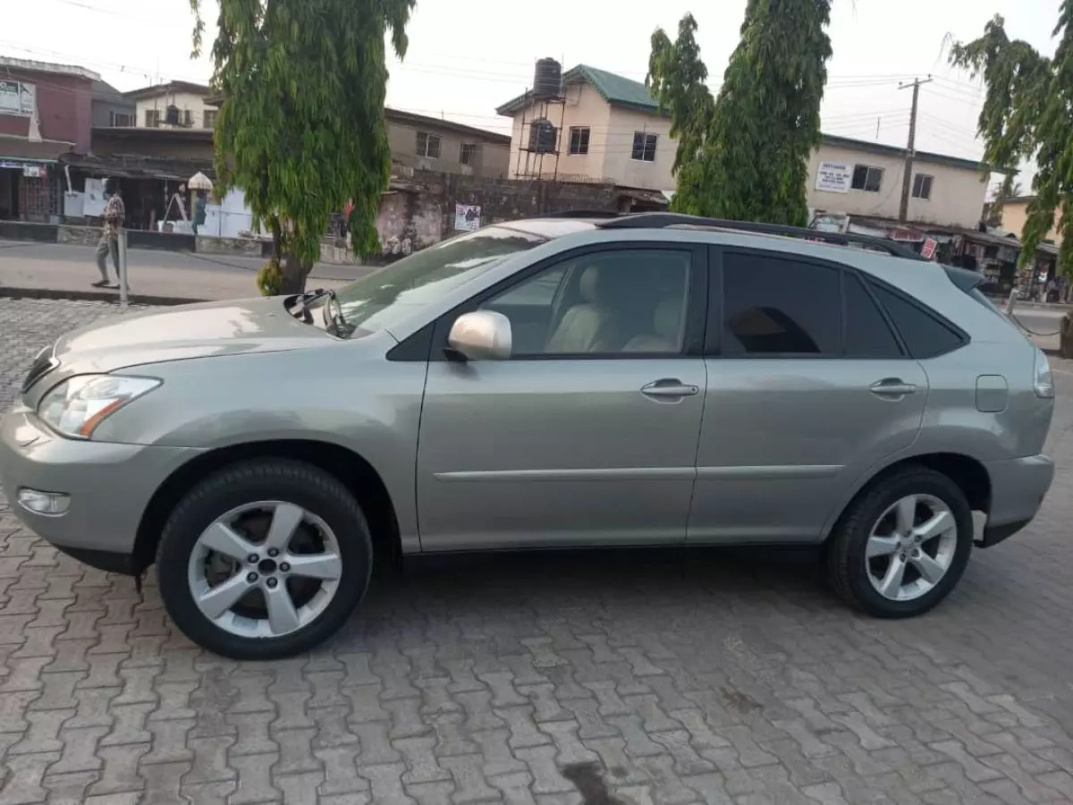 Lexus RX 330   - 2006