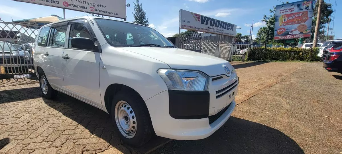 Toyota Probox    - 2018