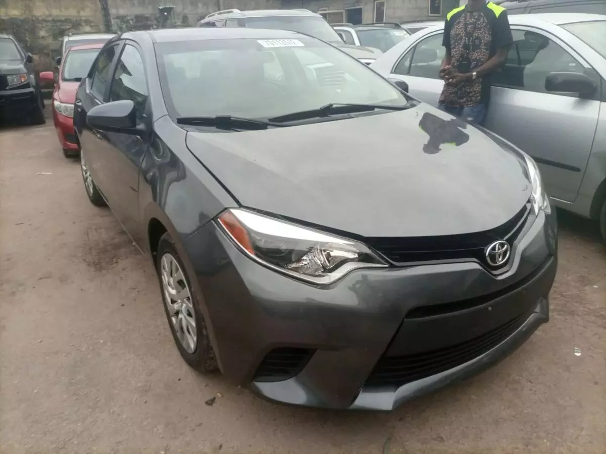 Toyota Corolla - 2014