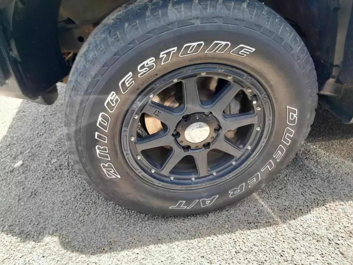 Toyota FJ Cruiser - 2011