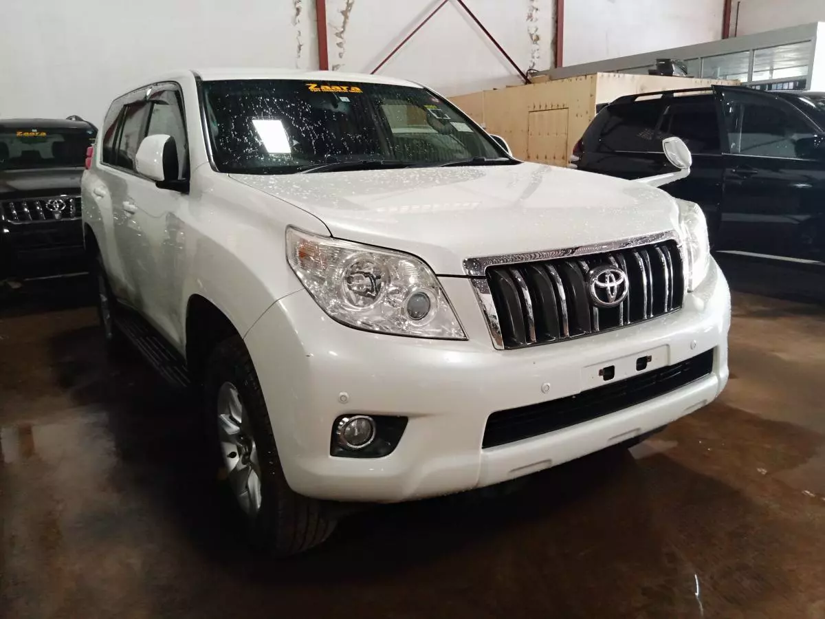 Toyota Landcruiser Prado   - 2010