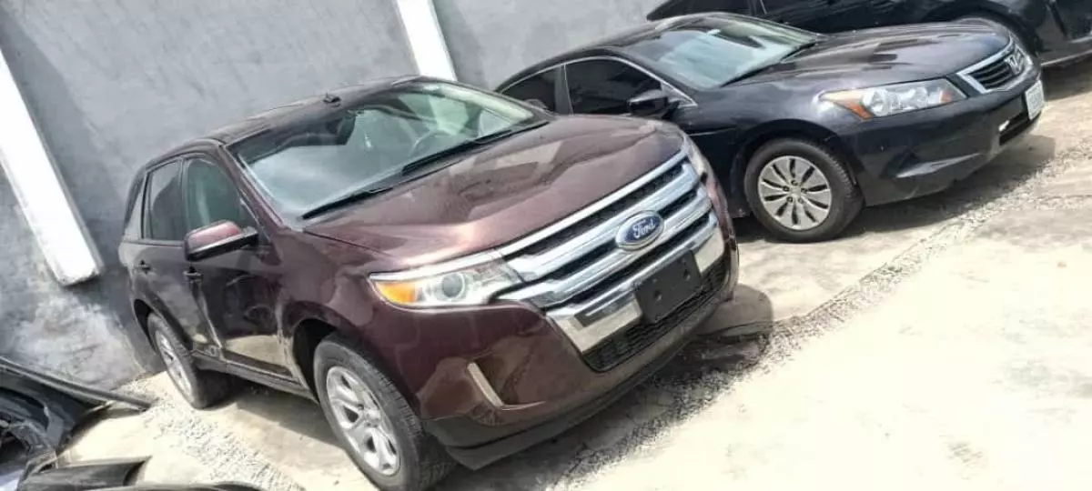 Ford Edge   - 2013