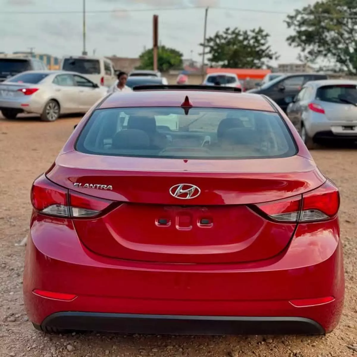 Hyundai Elantra   - 2016