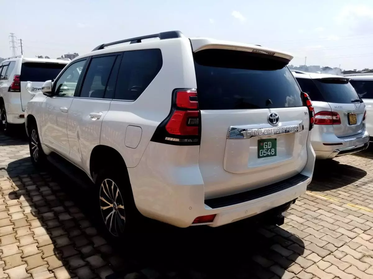 Toyota Landcruiser Prado   - 2018