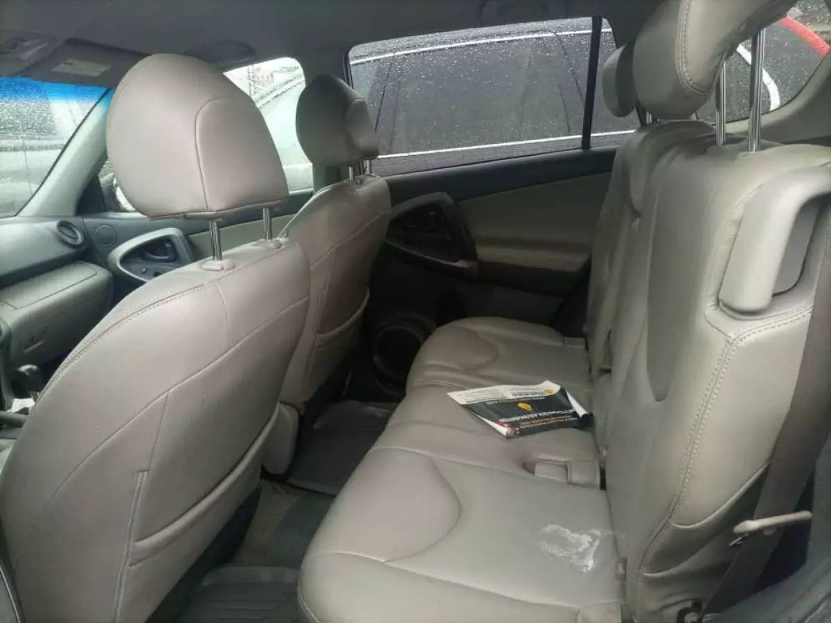 Toyota RAV 4 - 2006