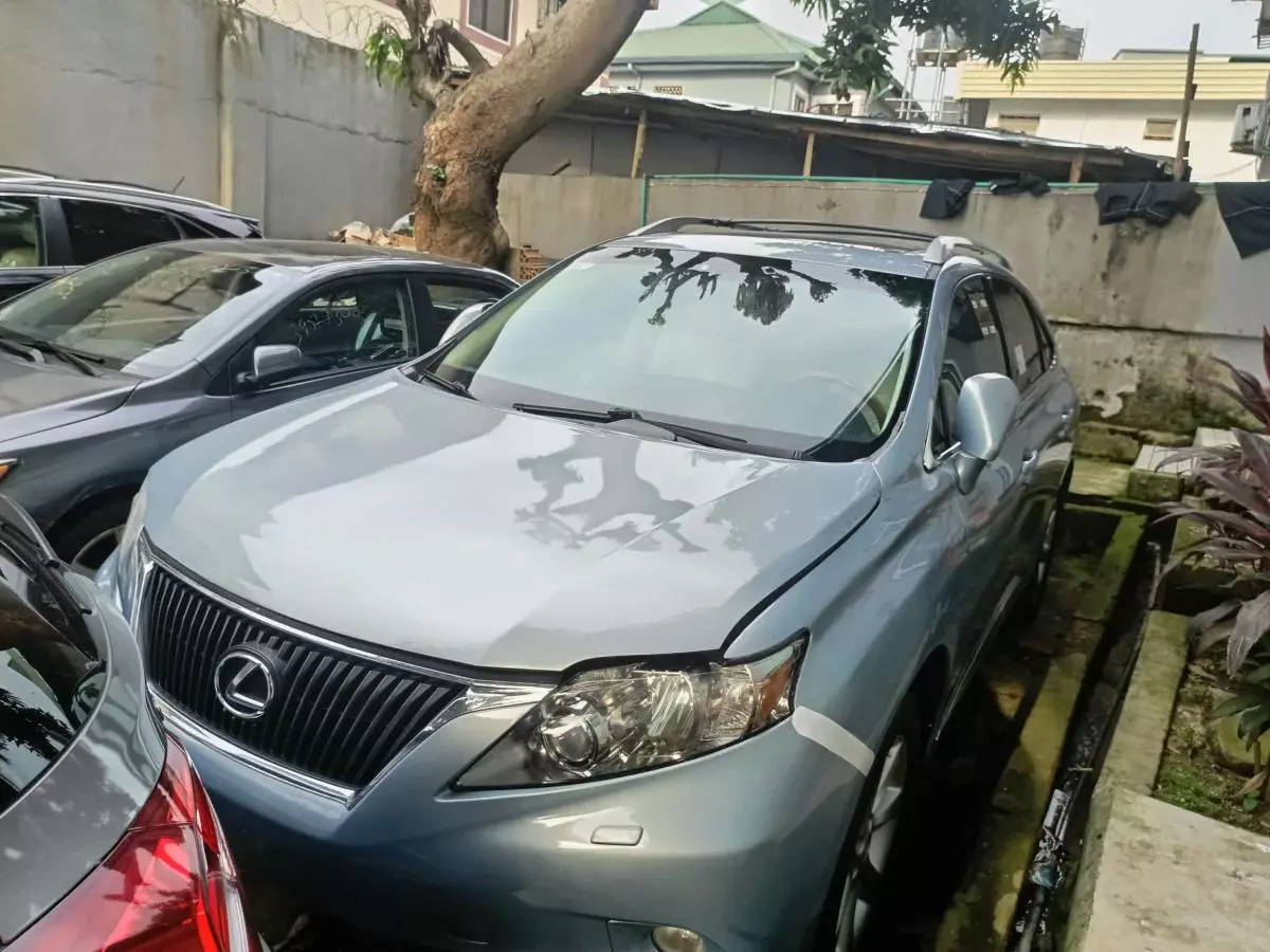 Lexus RX 350   - 2011