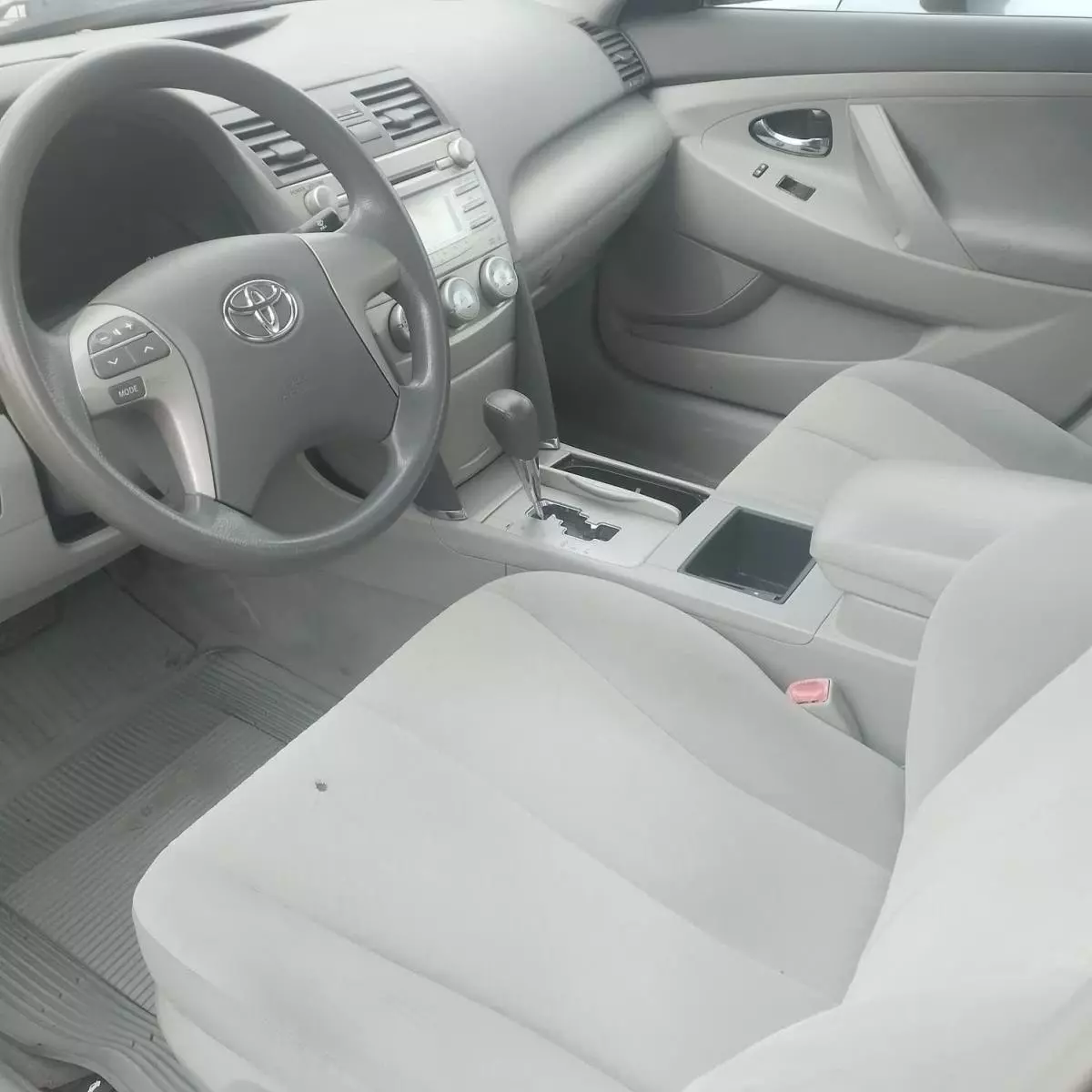 Toyota Camry   - 2008