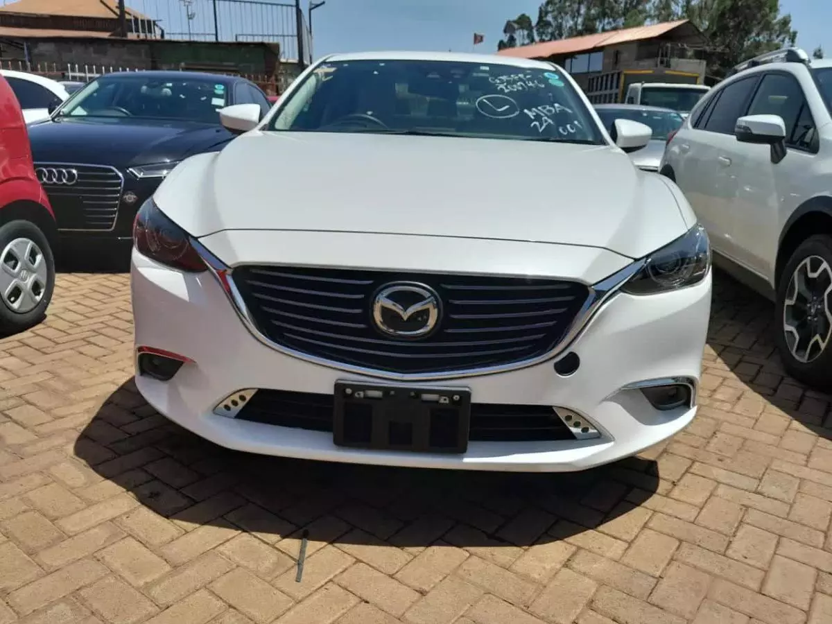 Mazda Atenza  - 2015