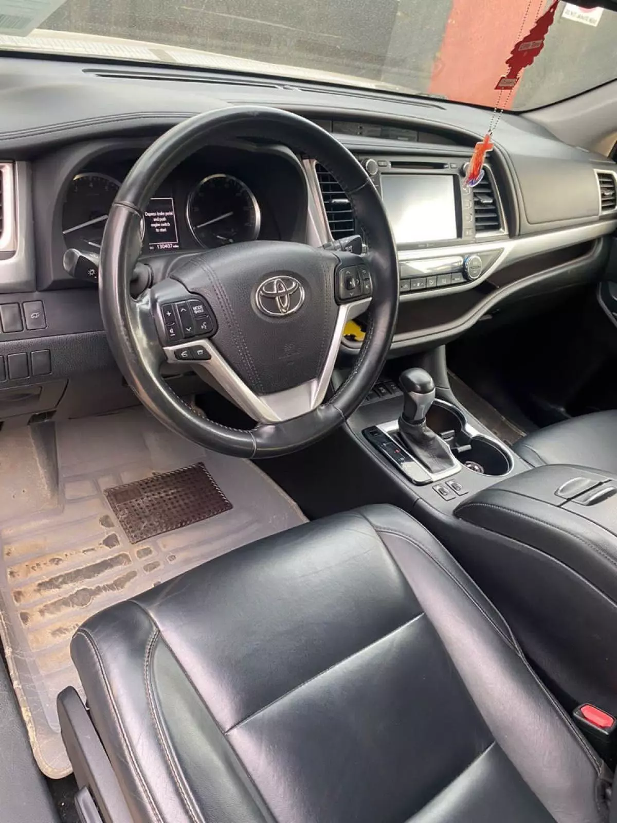 Toyota Highlander   - 2015