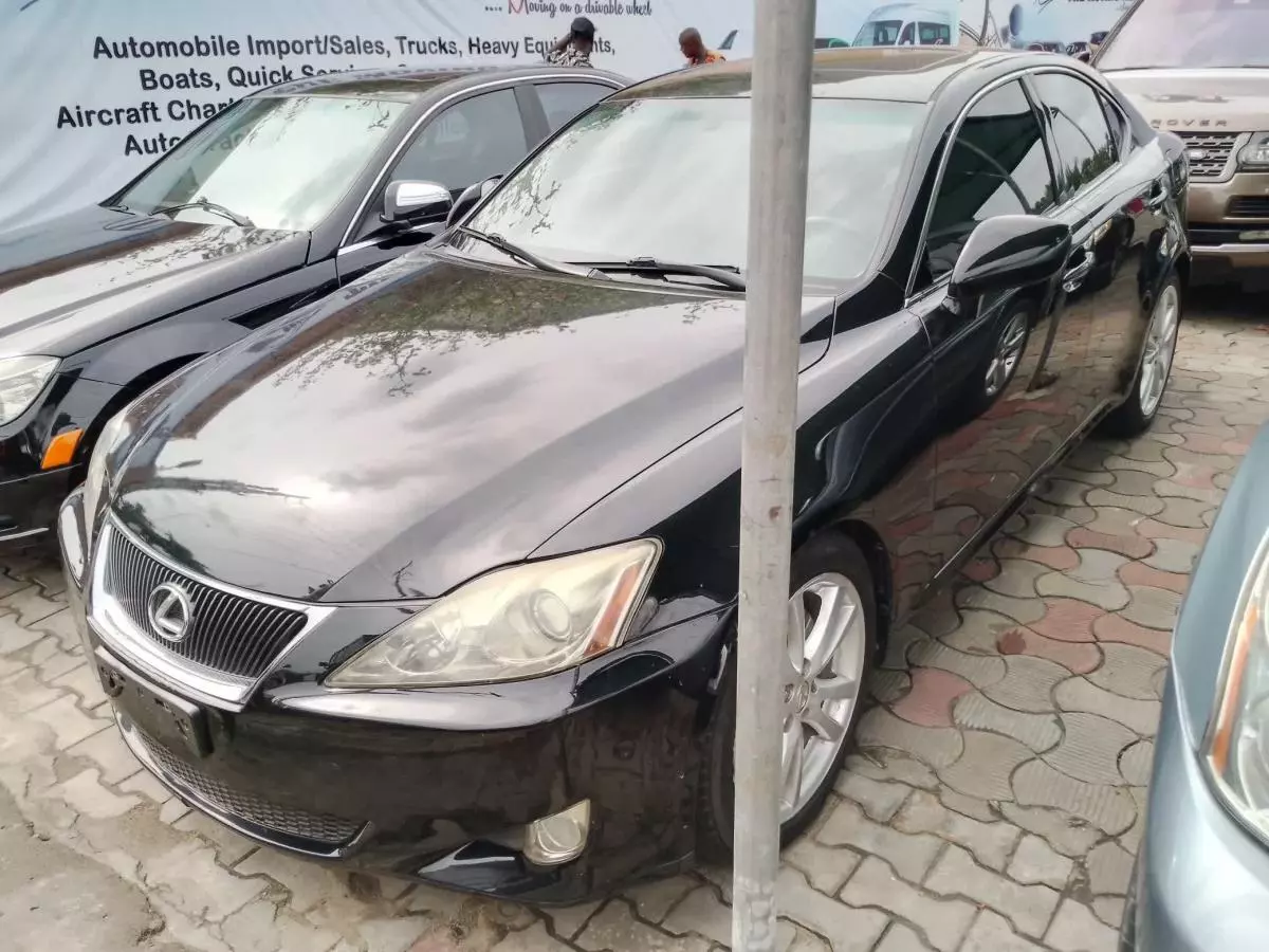 Lexus IS 250   - 2008