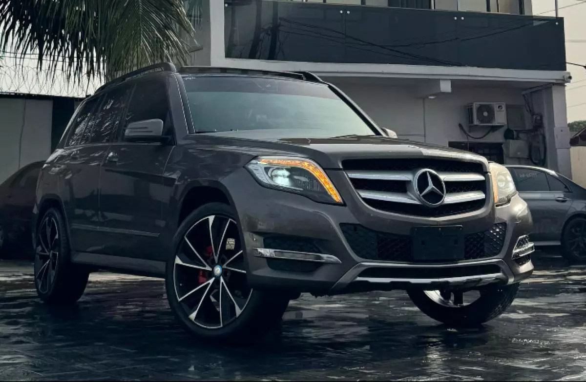 Mercedes-Benz GLK 350   - 2013