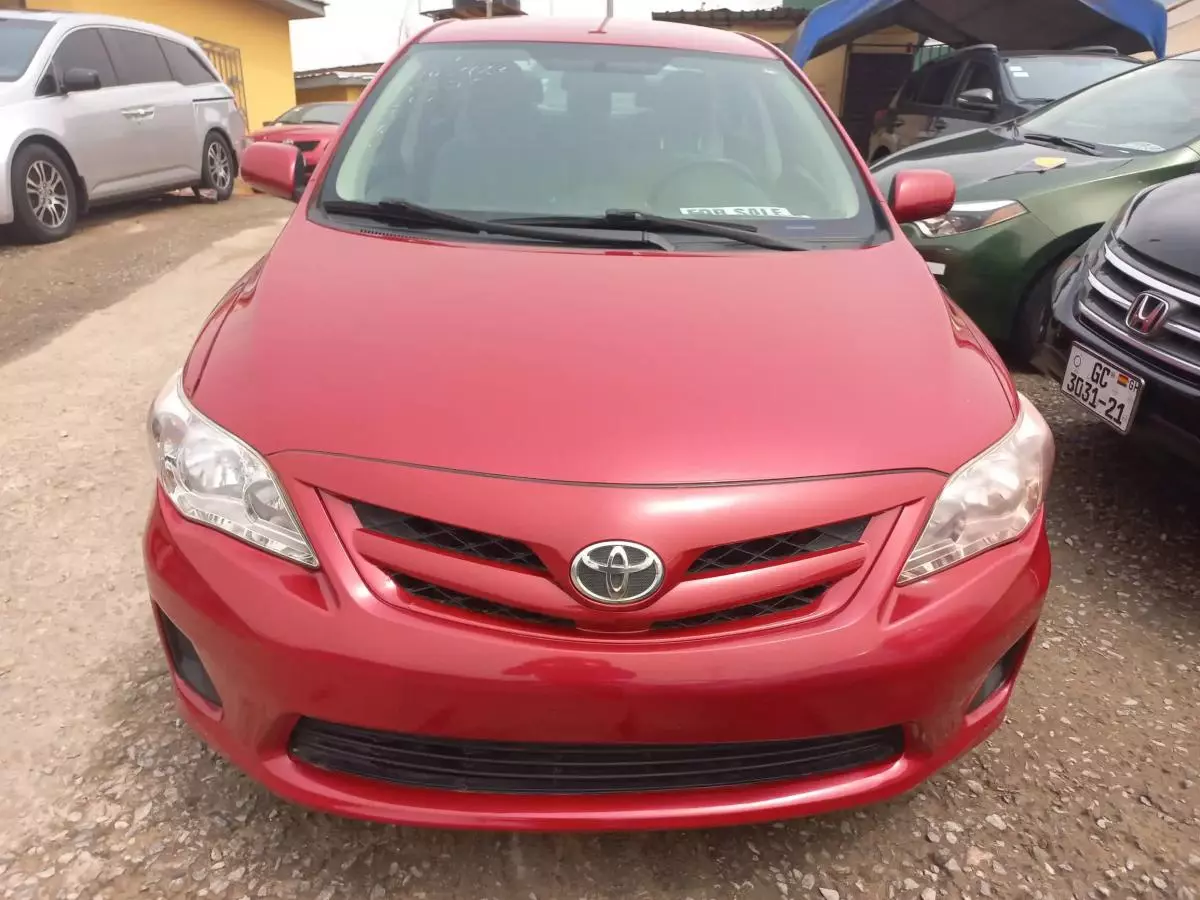 Toyota Corolla - 2013