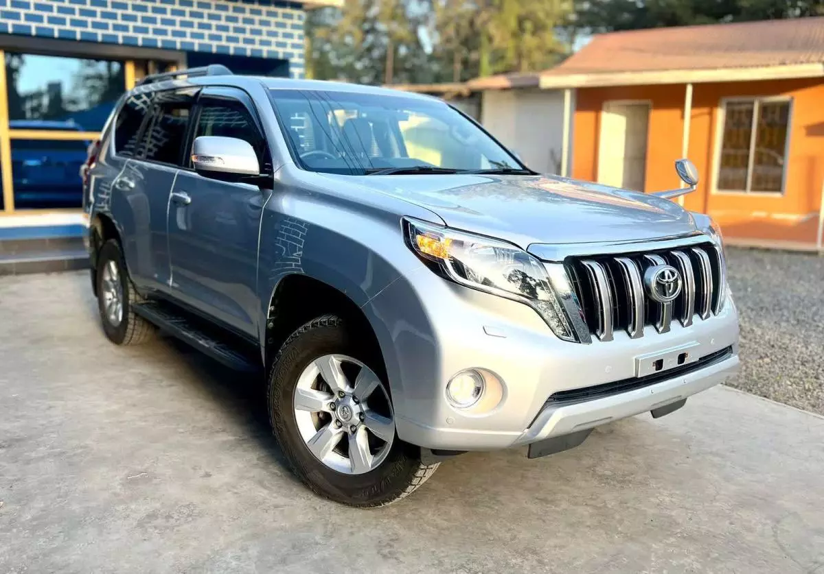 Toyota Land Cruiser Prado TX L   - 2016