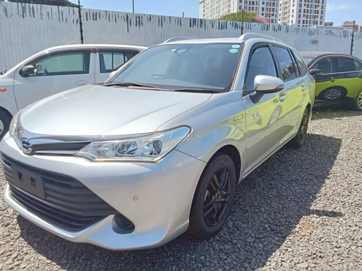 Toyota Fielder    - 2018