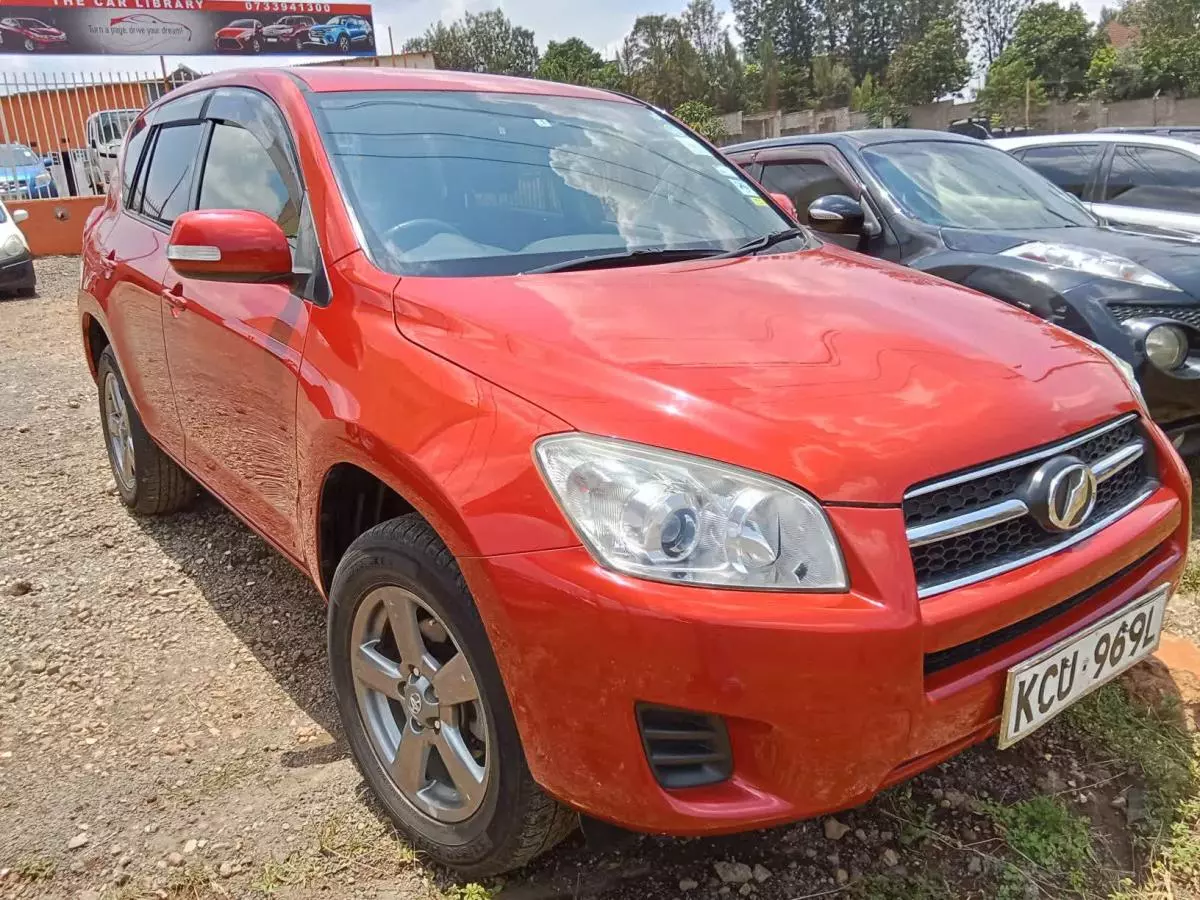 Toyota RAV 4   - 2012