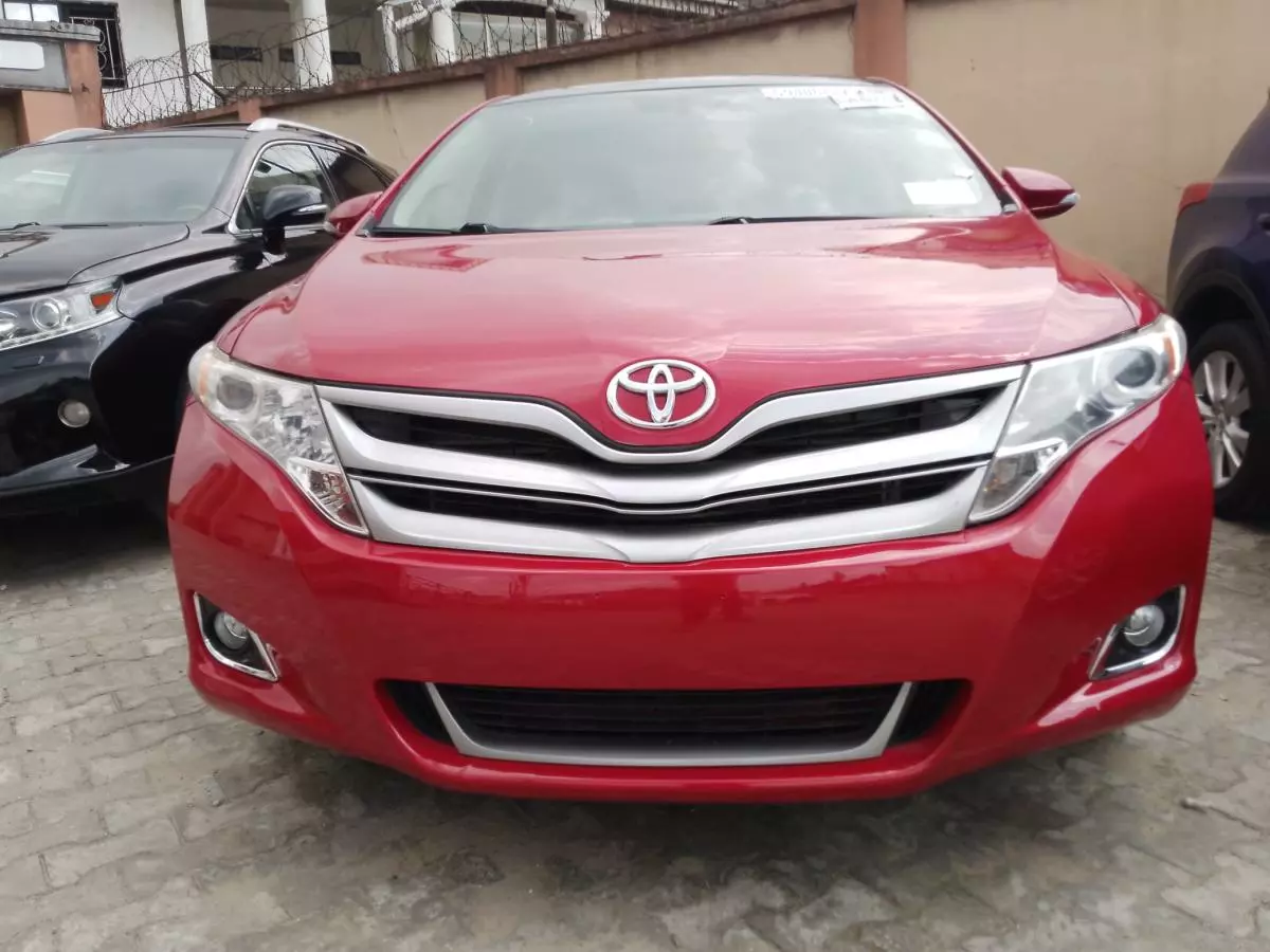 Toyota Venza   - 2013