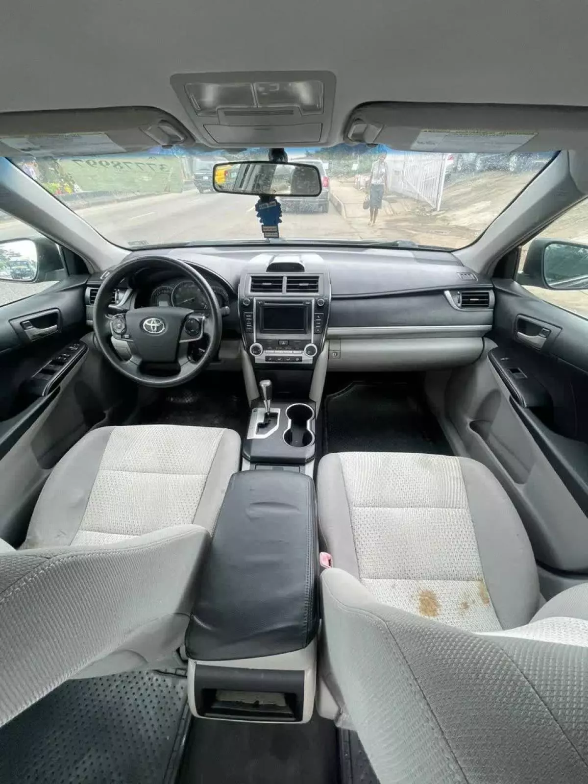 Toyota Camry   - 2012