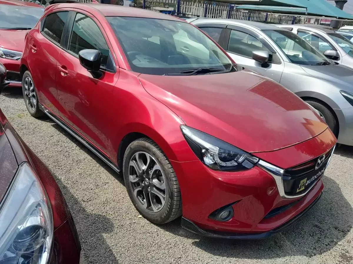 Mazda Demio  - 2016