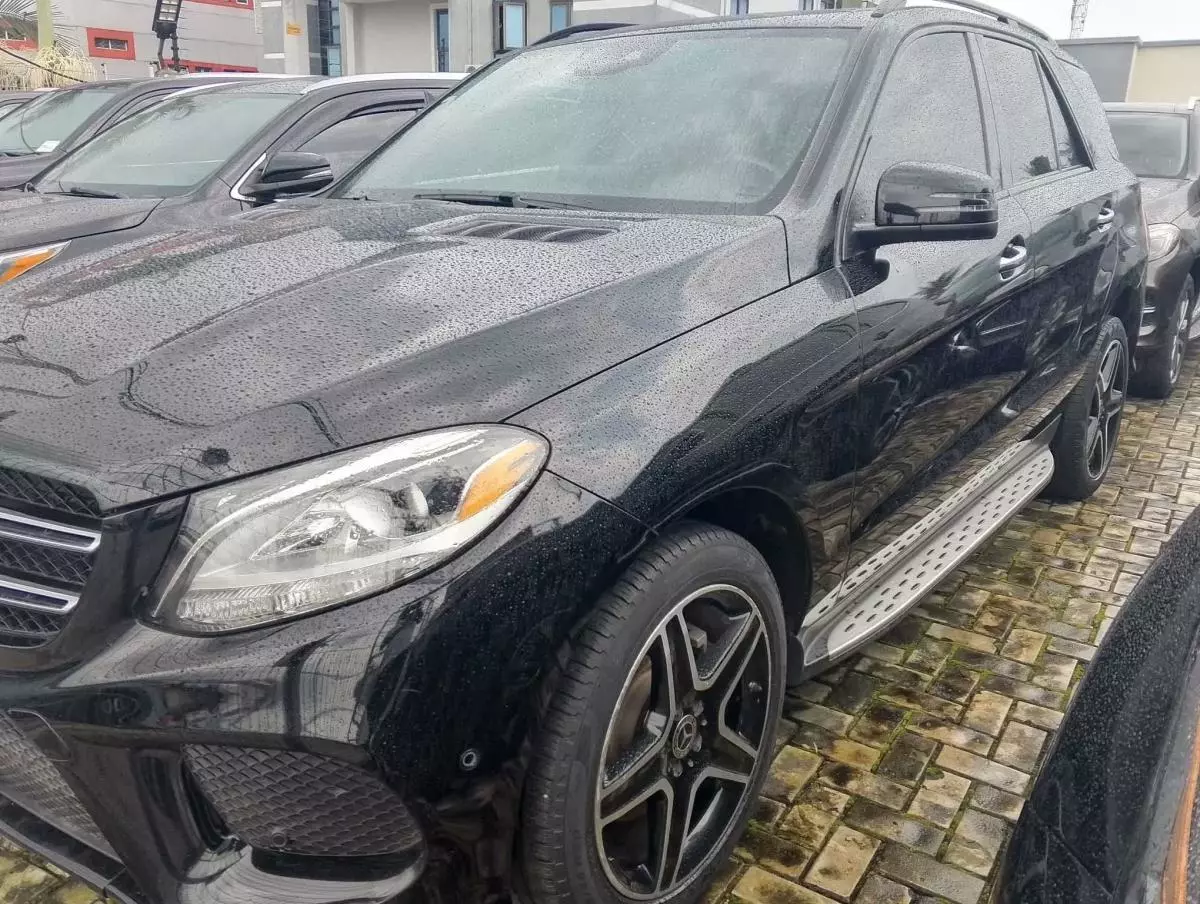 Mercedes-Benz GLE 350   - 2018