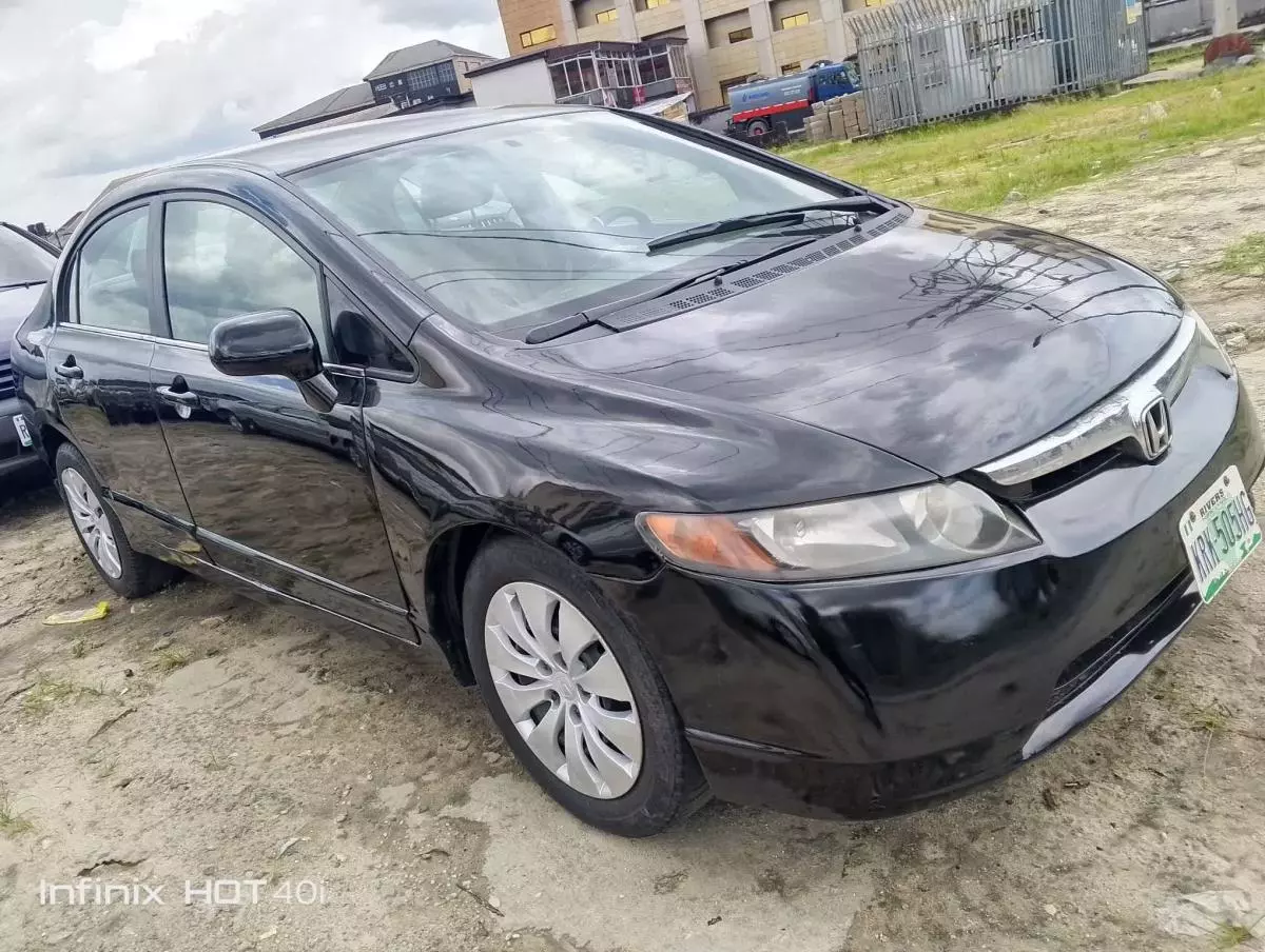 Honda Civic   - 2008