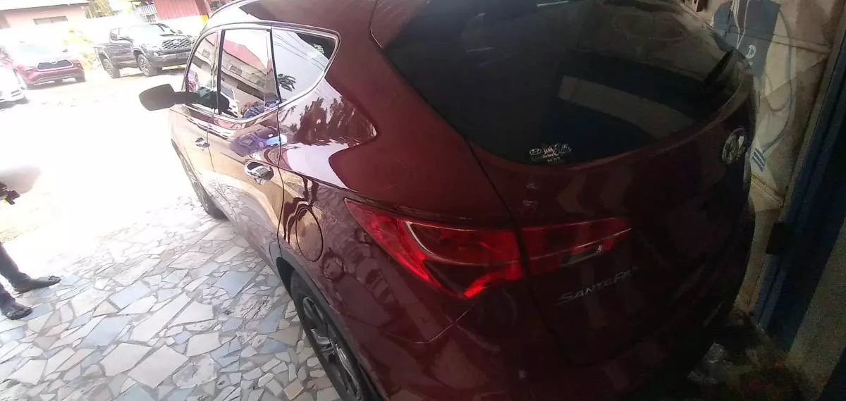 Hyundai Santa Fe - 2014
