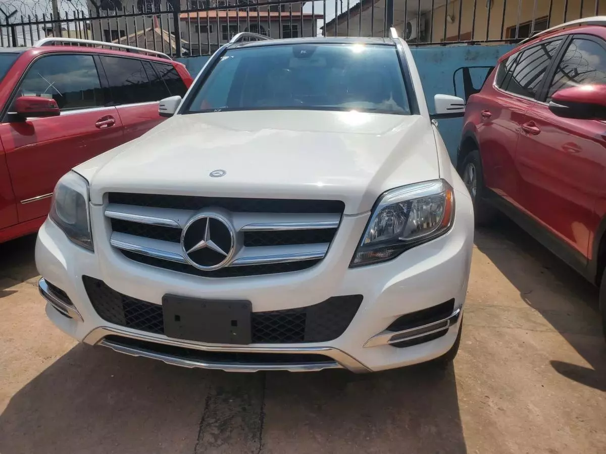 Mercedes-Benz GLK 350   - 2013