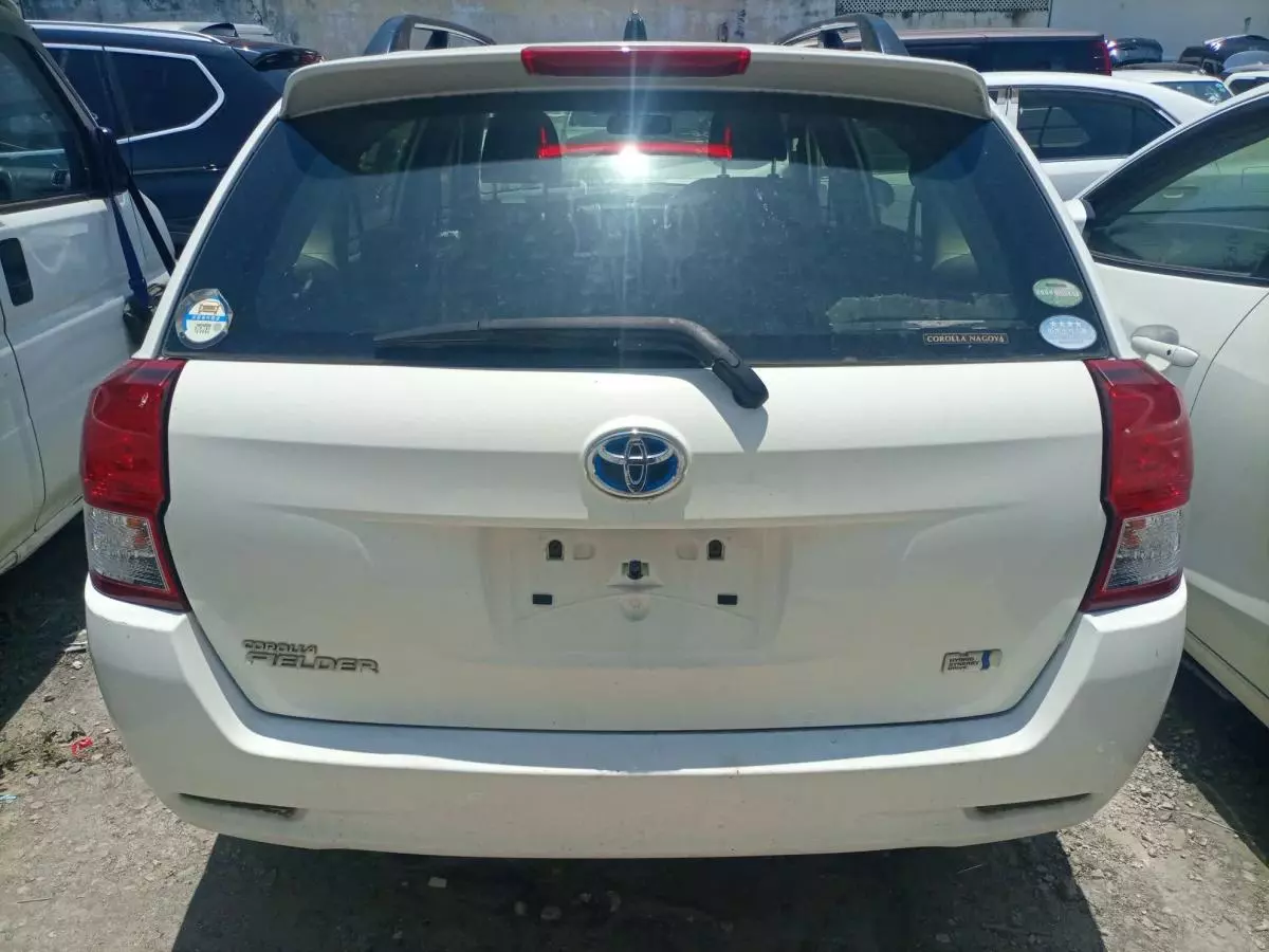 Toyota Fielder hybrid  - 2015