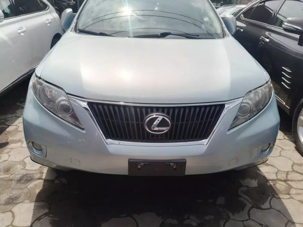 Lexus RX 350   - 2010