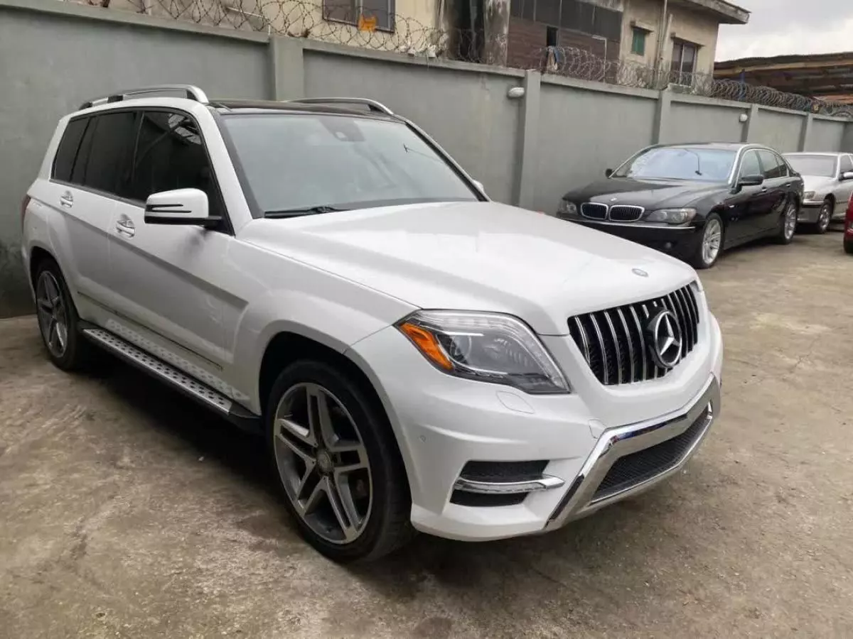 Mercedes-Benz GLK 350   - 2013