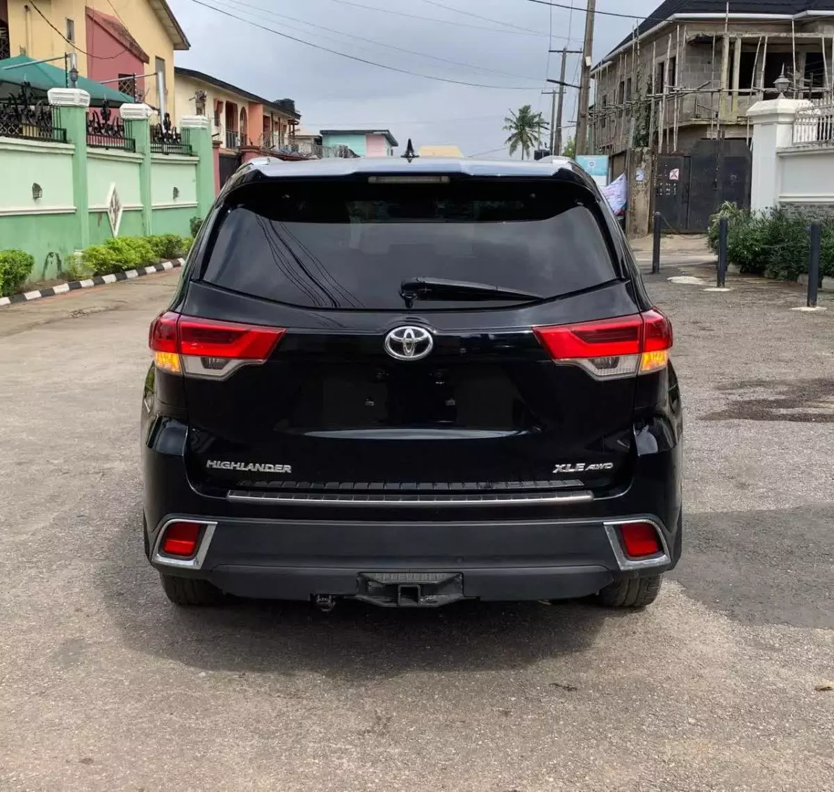 Toyota Highlander   - 2019