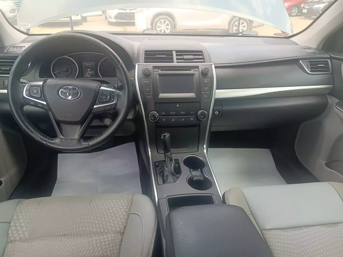 Toyota Camry   - 2015