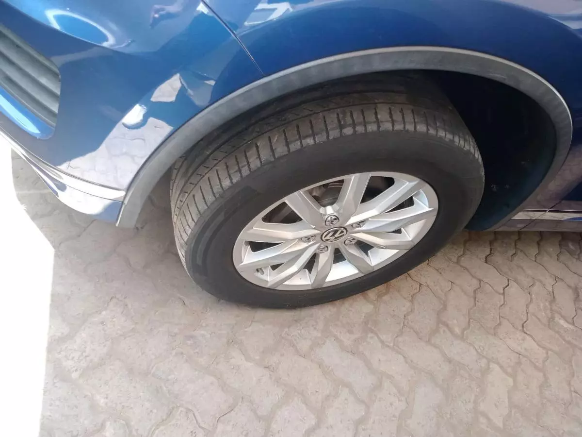 Volkswagen Touareg - 2016
